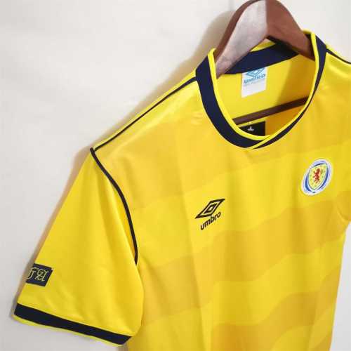 Retro Jersey 1986 Scotland Away Yellow Soccer Jersey Vintage Football Shirt