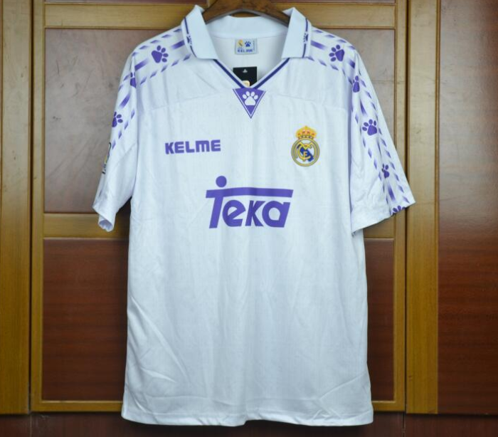 with LFP Patch Retro Jersey Real Madrid 1996-1997 RAUL 7 Home Soccer Jersey
