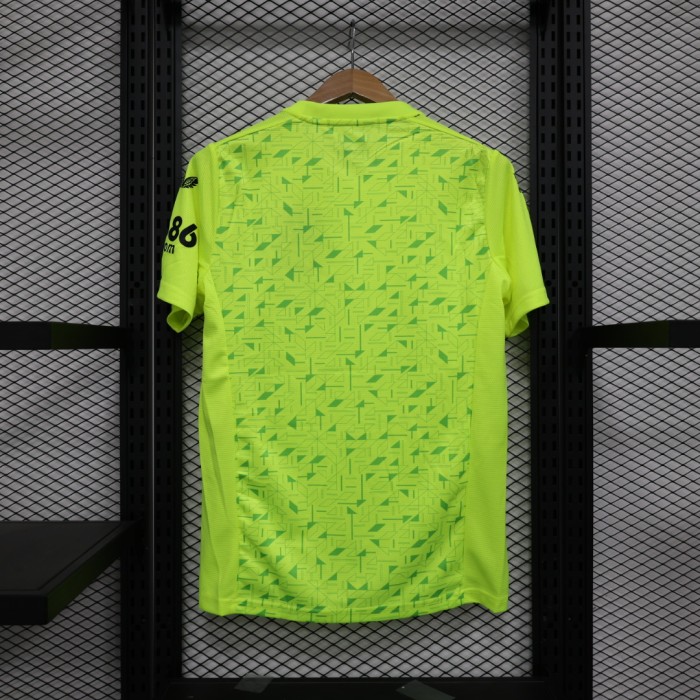 Fan Version 2023-2024 Wolverhampton Wanderers Fluorescent Green Wolves Football Shirt