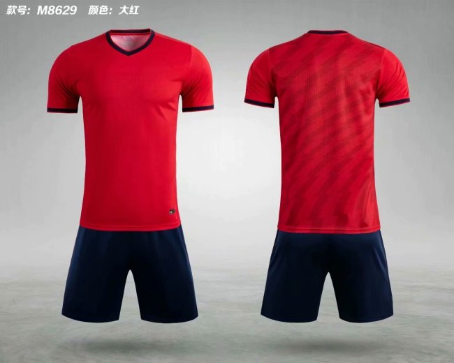M8629 Red Tracking Suit Adult Uniform Soccer Jersey Shorts