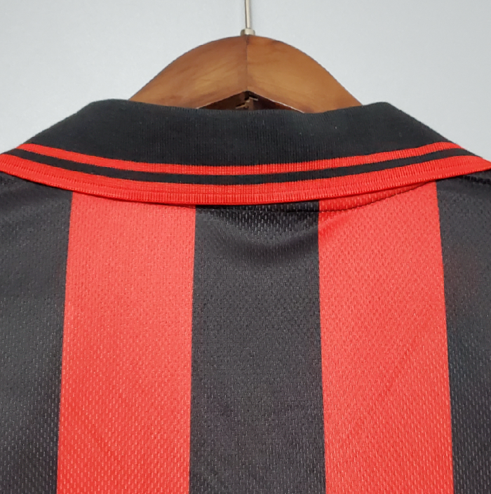 Retro Jersey 1996-1997 AC Milan Home Soccer Jersey Vintage Football Shirt