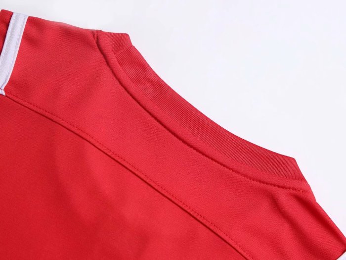 #815 Red/White Soccer Training Uniform Jersey and Shorts