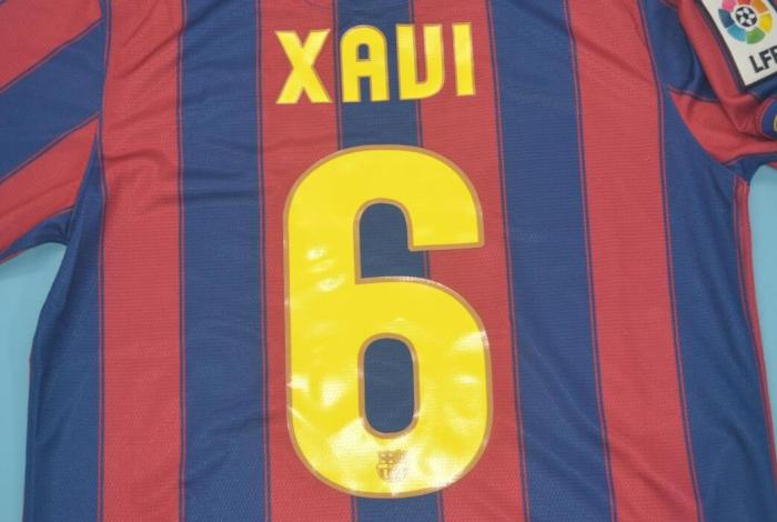 with LFP Patch Retro Jersey 2009-2010 Barcelona XAVI 6 Home Soccer Jersey