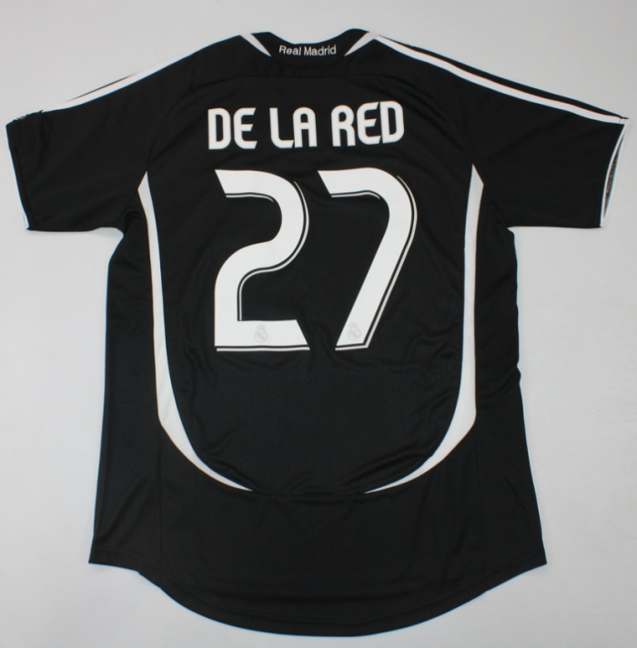 Retro Jersey 2006-2007 Real Madrid 27 DE LA RED Away Black Vintage Soccer Jersey