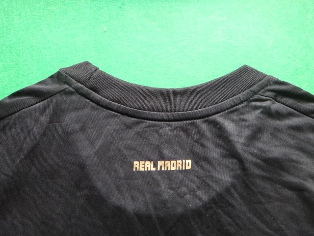 with LFP Patch Retro Jersey 2011-2012 Real Madrid Away Black Soccer Jersey Vintage Football Shirt