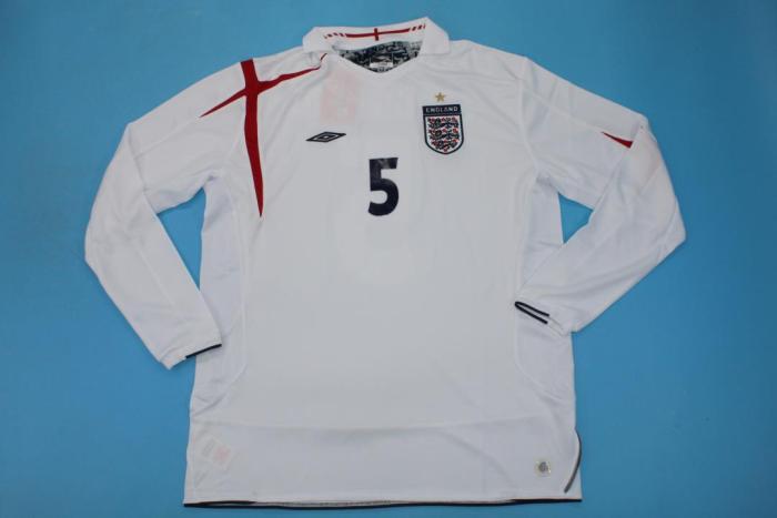 Retro Jersey Long Sleeve 2006 England FERDINAND 5 Home Soccer Jersey