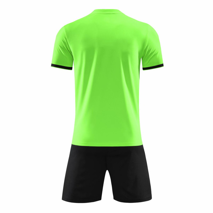 Green 6318 DIY Soccer Training Uniforms Blank Custom Jersey and Shorts