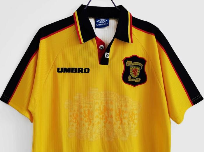 Retro Jersey 1996-1998 Scotland Away Yellow Soccer Jersey Vintage Football Shirt
