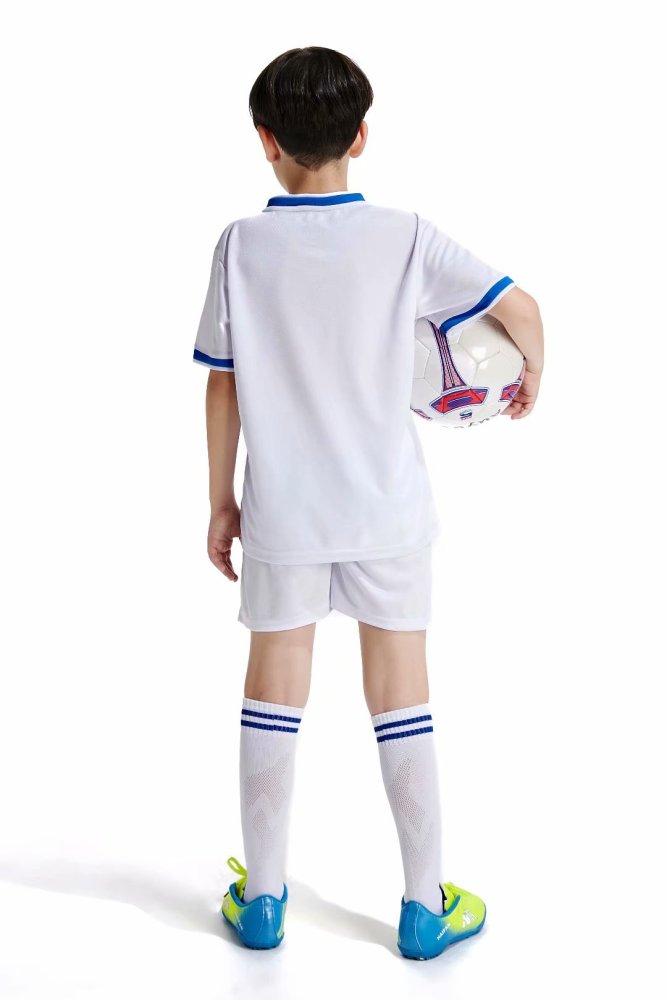 D8819 White Youth Set Adult Uniform Blank Soccer Training Jersey and Shorts