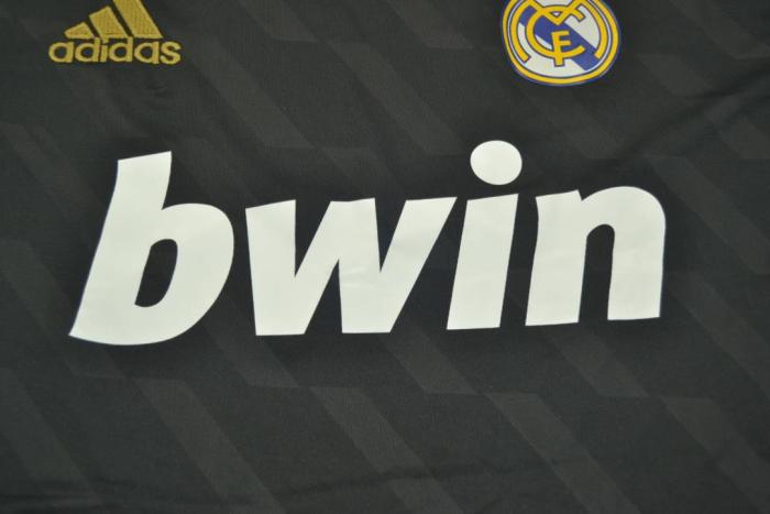with LFP Patch Retro Jersey 2011-2012 Real Madrid Away Black Soccer Jersey Vintage Real Camisetas de Futbol