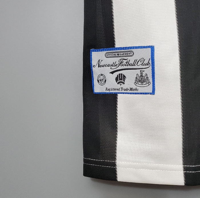 Retro Jersey 1995-1997 Newcastle United Home Soccer Jersey
