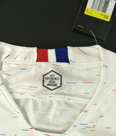 with 2 Stars+Golden FIFA Patch Retro Jersey 2018 France Away White Soccer Jersey Vintage Football Shirt