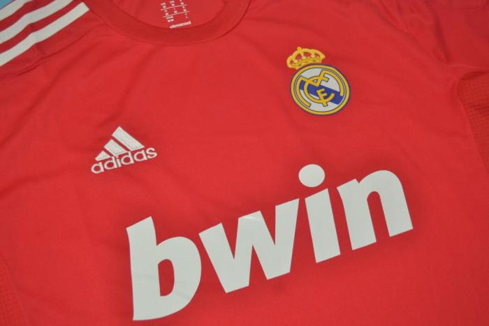 Retro Jersey 2011-2012 Real Madrid Third Away Red Soccer Jersey Vintage Real Camisetas de Futbol