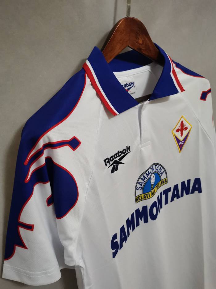 Retro Jersey 1995-1996 Fiorentina Away White Soccer Jersey Vintage Football Shirt