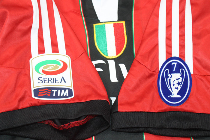 with Scudetto+Serie A+Trophy 7 Patch Retro AC Shirt 2012-2013 AC Milan IBRAHIMOVIC 11 Vintage Home Soccer Jersey