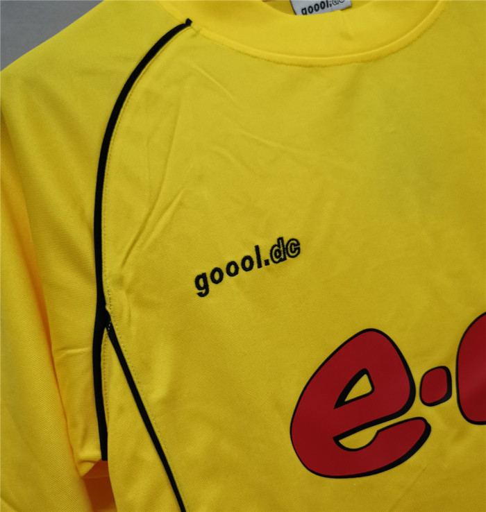 Retro Jersey Borussia Dortmund 2001-2002 Home Soccer Jersey Vintage BVB Football Shirt