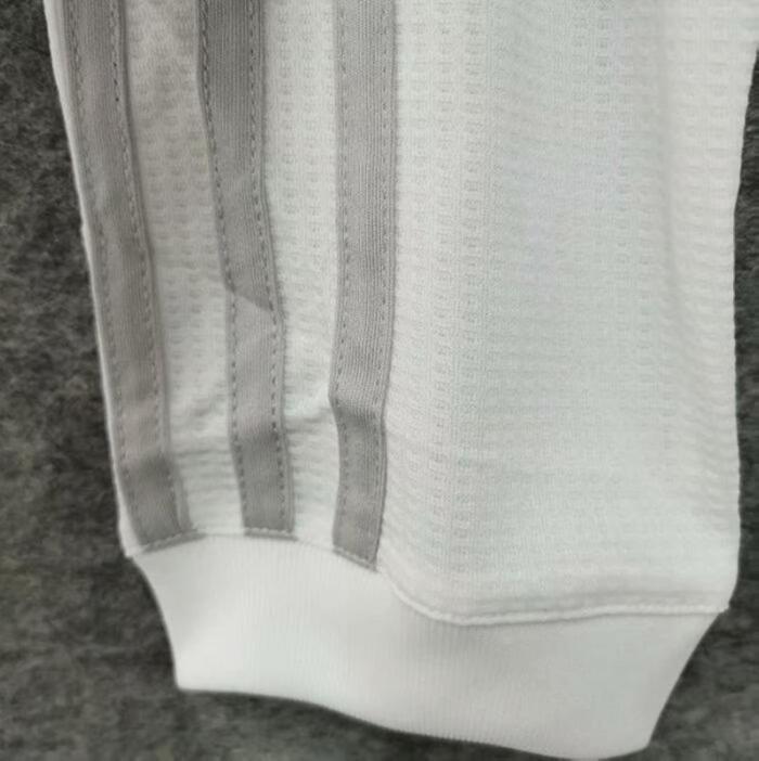 Long Sleeve Retro Jersey Real Madrid 2015-2016 Home Soccer Jersey White Vintage Real Camisetas de Futbol