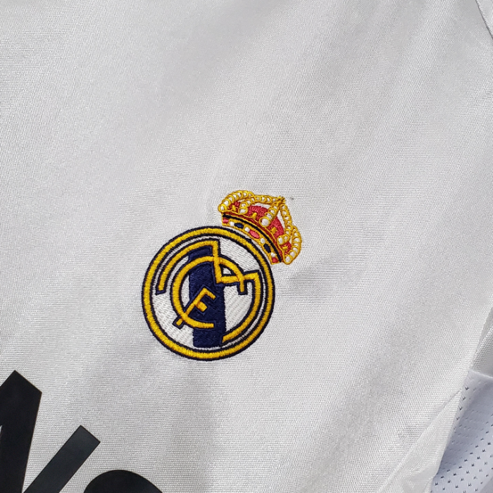 with LFP Patch Retro Jersey 2004-2005 Real Madrid Home Soccer Jersey Vintage Football Shirt