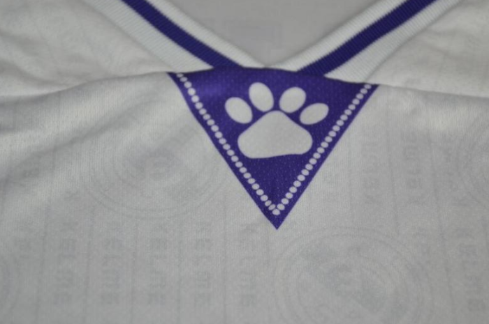 with LFP Patch Retro Jersey Real Madrid 1996-1997 RAUL 7 Home Soccer Jersey