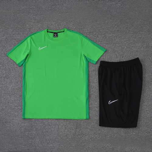 LH-ND02 Green Soccer Training T-shirt and Shorts