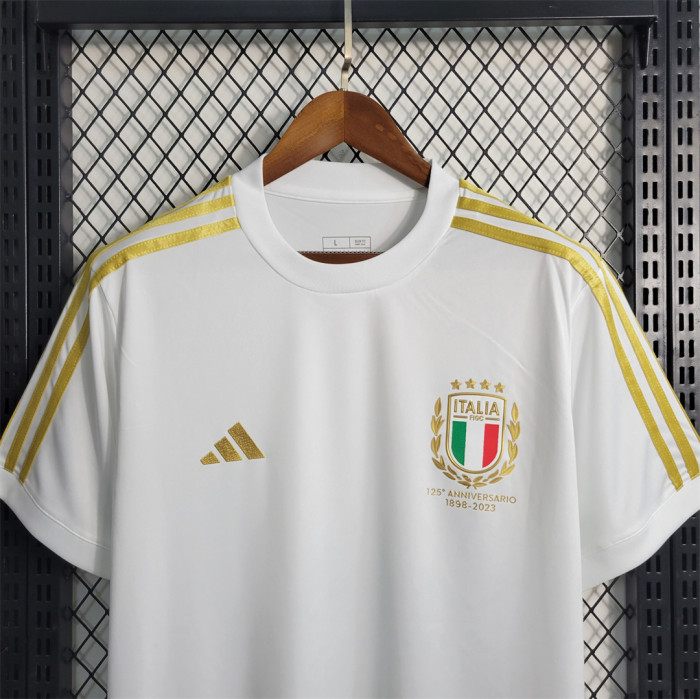 with three stripes extend along the shoulders Italy 2023 125th Anniversary Kit Fan Version Football Shirt