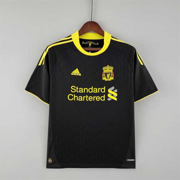 Retro Jersey 2010-2011 Liverpool 3rd Away Black Soccer Jersey Vintage Football Shirt