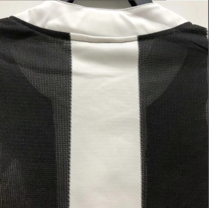 Long Sleeve Retro Jersey 1995-1997 Newcastle United Home Soccer Jersey Vintage Football Shirt