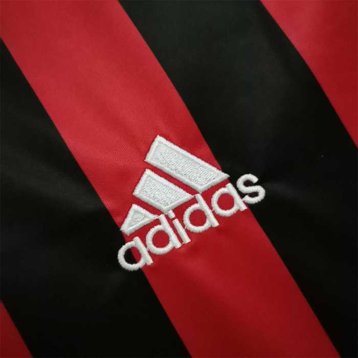 Retro Jersey 2017-2018 AC Milan Home Soccer Jersey Vintage Football Shirt