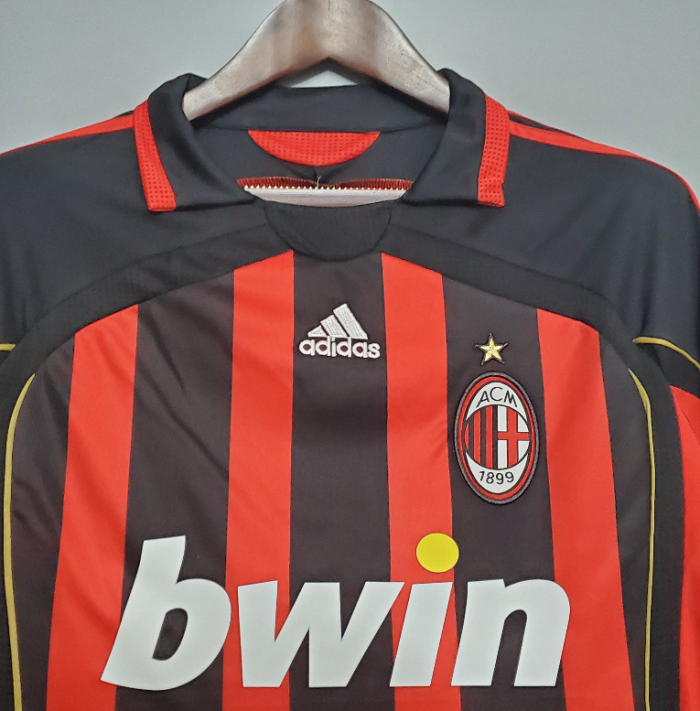 Retro Jersey 2006-2007 AC Milan Home Soccer Jersey Vintage Football Shirt