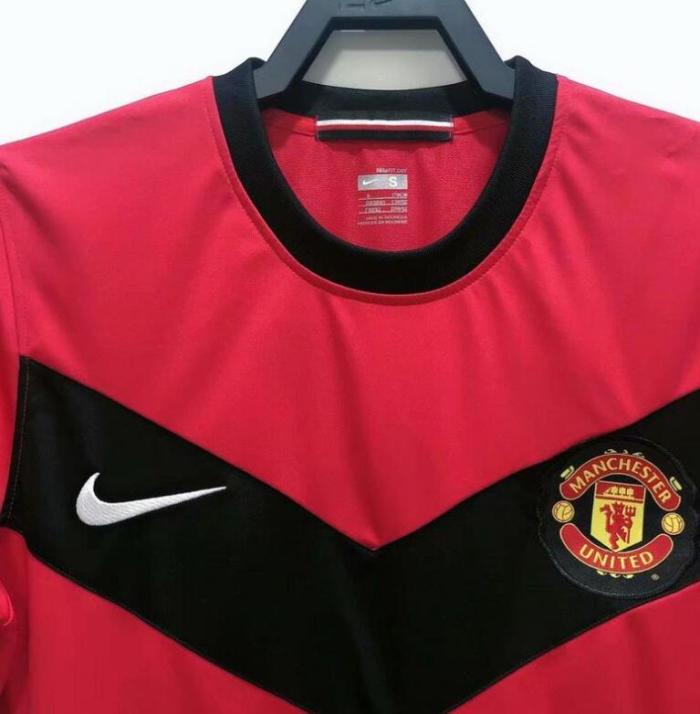 Retro Jersey Manchester United 2009-2010 Home Red Soccer Jersey