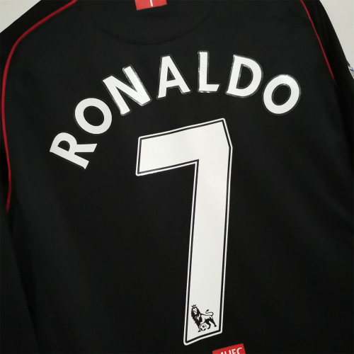 with Golden EPL Patch Long Sleeve Retro Shirt 2007-2008 Manchester United RONALDO 7 Away Black Vintage Soccer Jersey