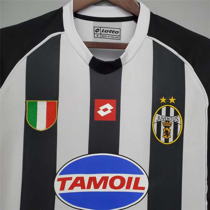Retro Jersey 2002-2003 Juventus Home Soccer Jersey Vintage Football Shirt