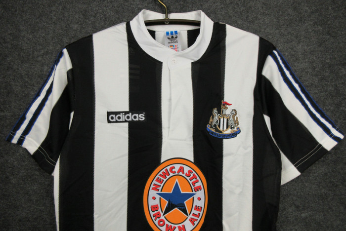 with EPL Patch Retro Jersey 1995-1997 Newcastle United SHEARER 9 Home Soccer Jersey Vintage Football Shirt