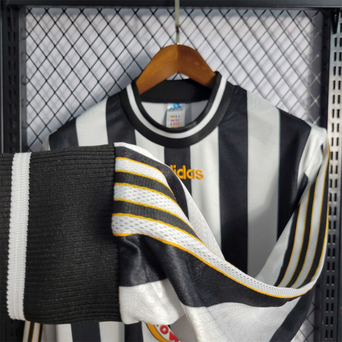 Long Sleeve Retro Jersey 1997-1999 Newcastle United Home Soccer Jersey Vintage Football Shirt