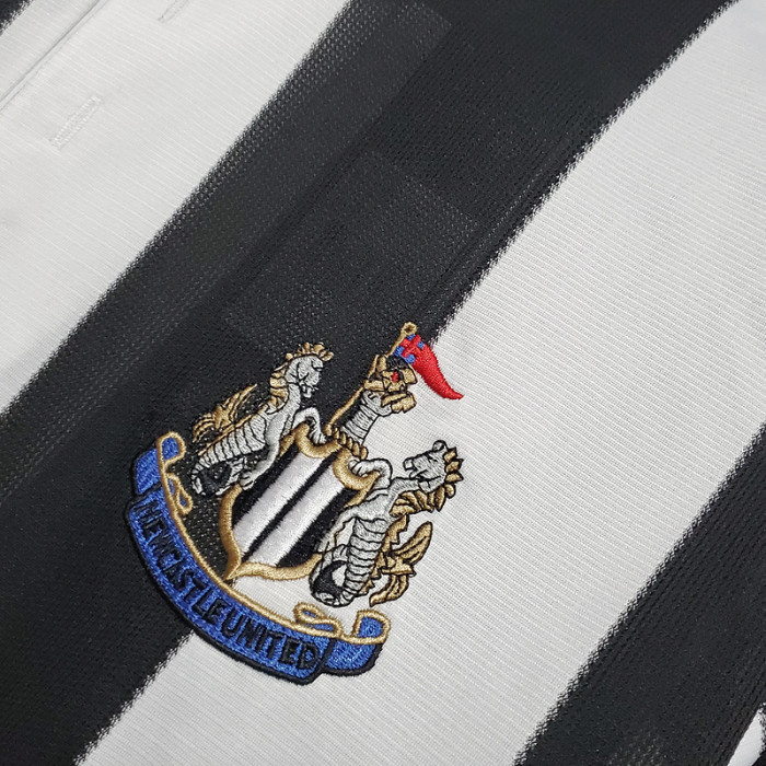 Retro Jersey 1995-1997 Newcastle United 9 SHEARER Home Soccer Jersey Vintage Football Shirt