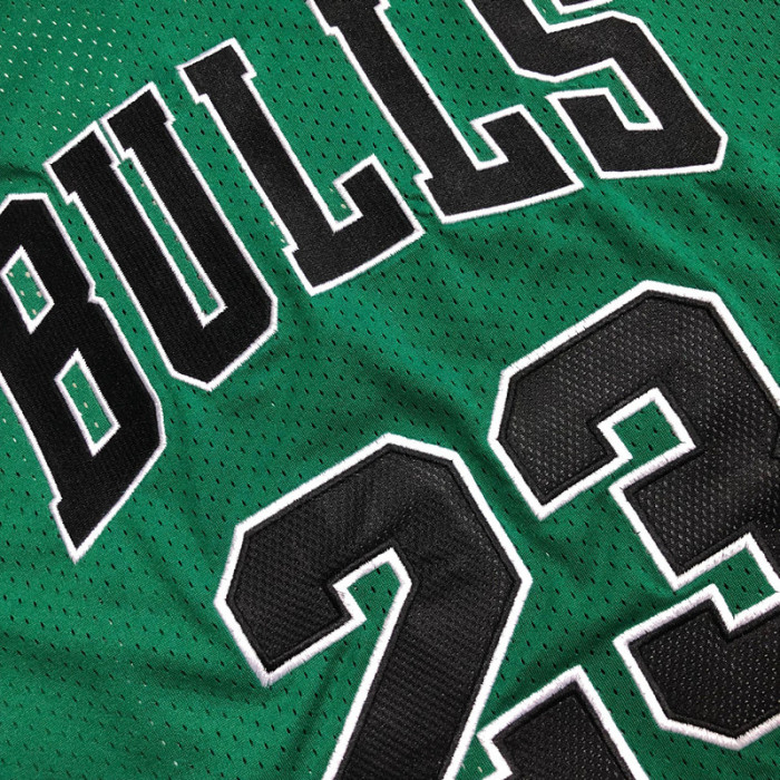 Mitchell&ness 1997-98 Chicago Bulls Green Basketball Shirt 23 JORDAN Classic NBA Jersey