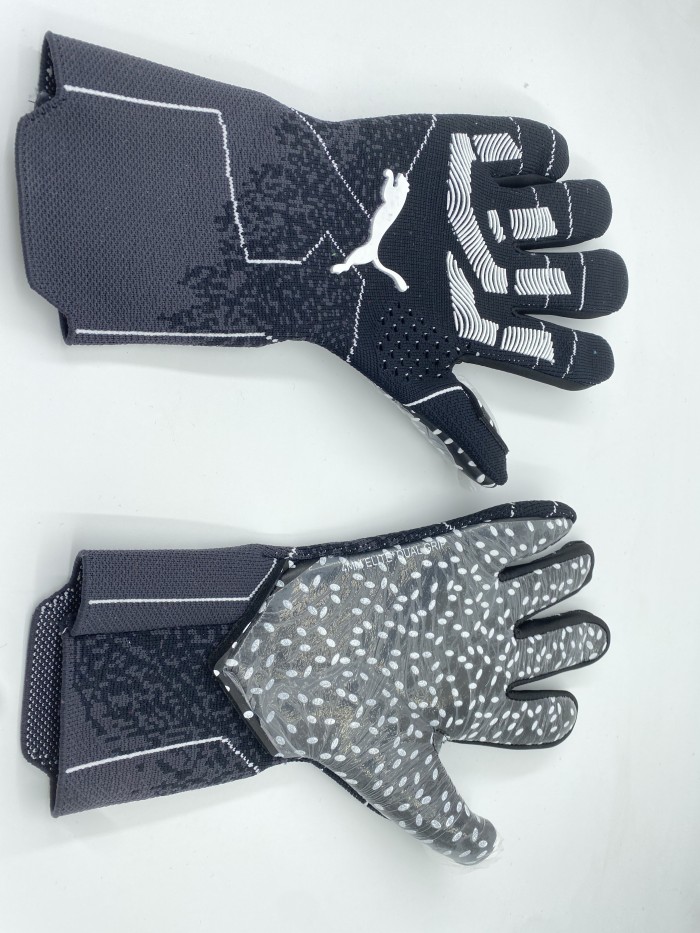 PM Best Quality Soccer Gloves Goalkeeper Rubber Football Gloves