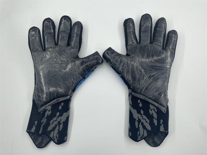 Best Quality Soccer Gloves Goalkeeper Football Gloves