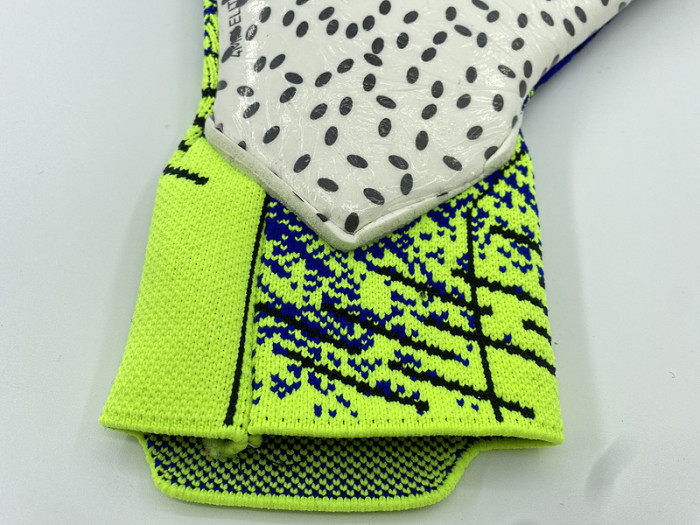 PM Best Quality Soccer Gloves Goalkeeper Rubber Football Gloves