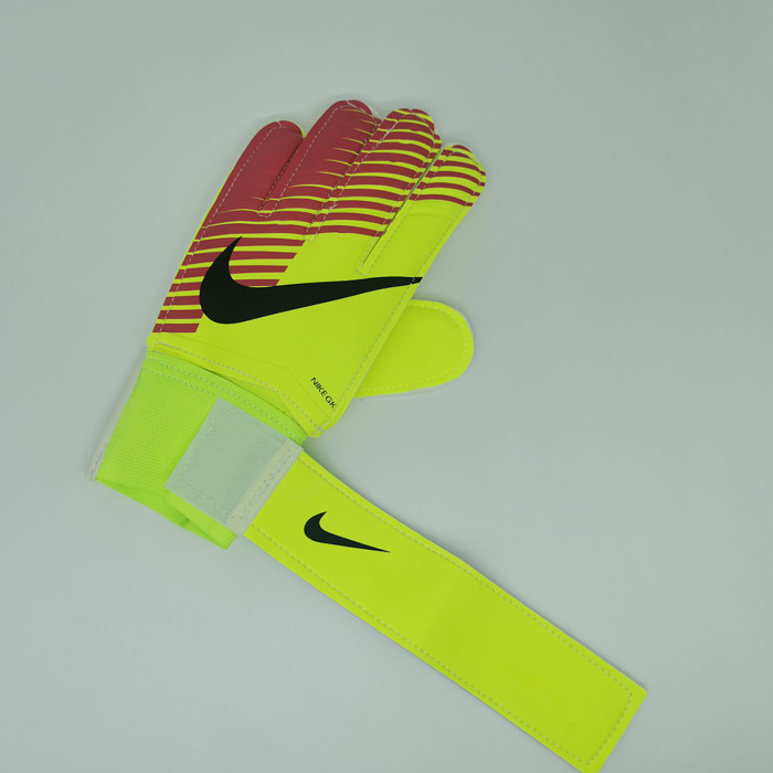NK Best Quality Soccer Gloves Goalkeeper Football Gloves