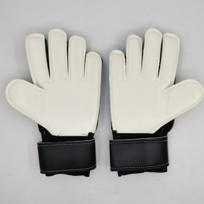 NK Best Quality Soccer Gloves Goalkeeper Football Gloves