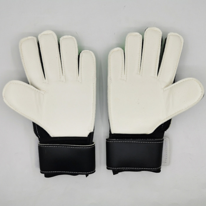 NK Best Quality Soccer Gloves Goalkeeper Football Gloves