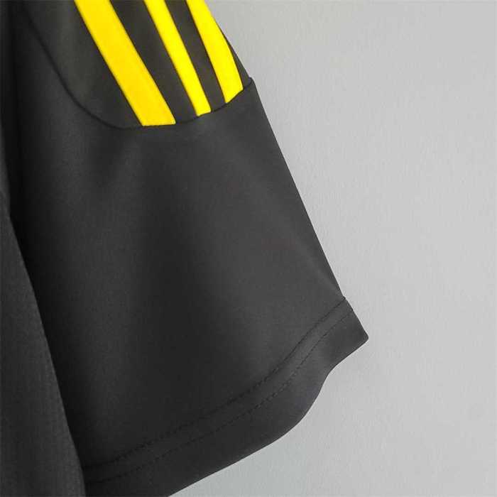 with LFP Patch Retro Jersey 2011-2012 Real Madrid FLORES 1 Black Goalkeeper Soccer Jersey