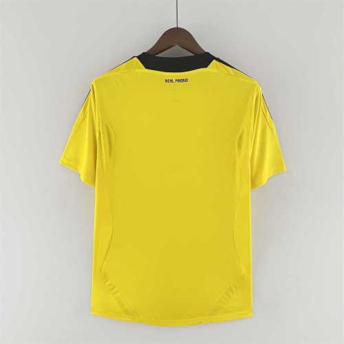 with LFP Patch Retro Jersey 2011-2012 Real Madrid Yellow Goalkeeper Soccer Jersey