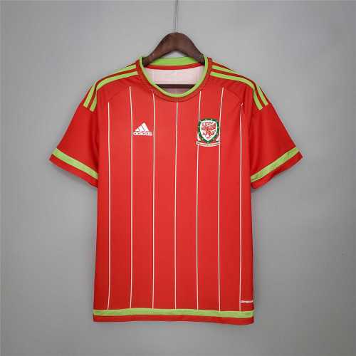 Retro Jersey 2015-2016 Wales Home Red Soccer Jersey Vintage Football Shirt