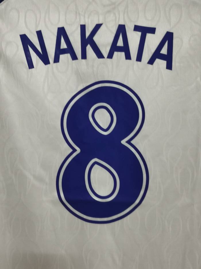 Retro Jersey Japan 1998 NAKATA 8 Away White Soccer Jersey Vintage Football Shirt