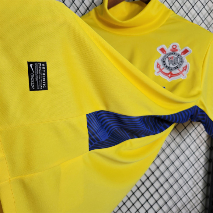 Retro Jersey 2014-2015 Corinthians Yellow Goalkeeper Soccer Jersey
