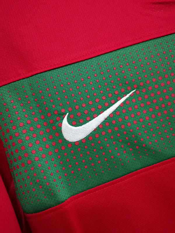 Retro Jersey 2010 Portugal Home Soccer Jersey Vintage Football Shirt