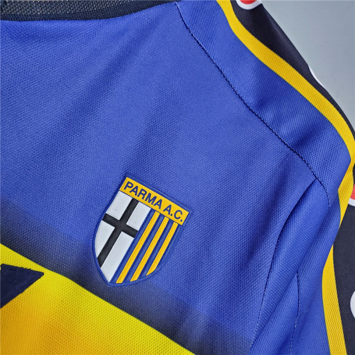 Retro Jersey 2001-2002 Parma 9 ADRIANO Home Soccer Jersey Vintage Football Shirt