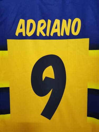 Retro Jersey 2001-2002 Parma 9 ADRIANO Home Soccer Jersey Vintage Football Shirt
